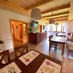 Фермерский дом Sarni Stok