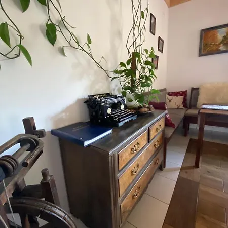 Sarni Stok مزرعة للإقامة