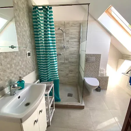 مزرعة للإقامة Sarni Stok